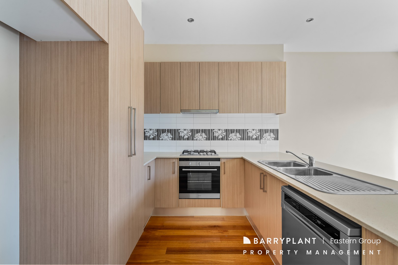 3/36 Cook Road, Mitcham, VIC 3132 - Thumbnail 1 - 04/09/2025