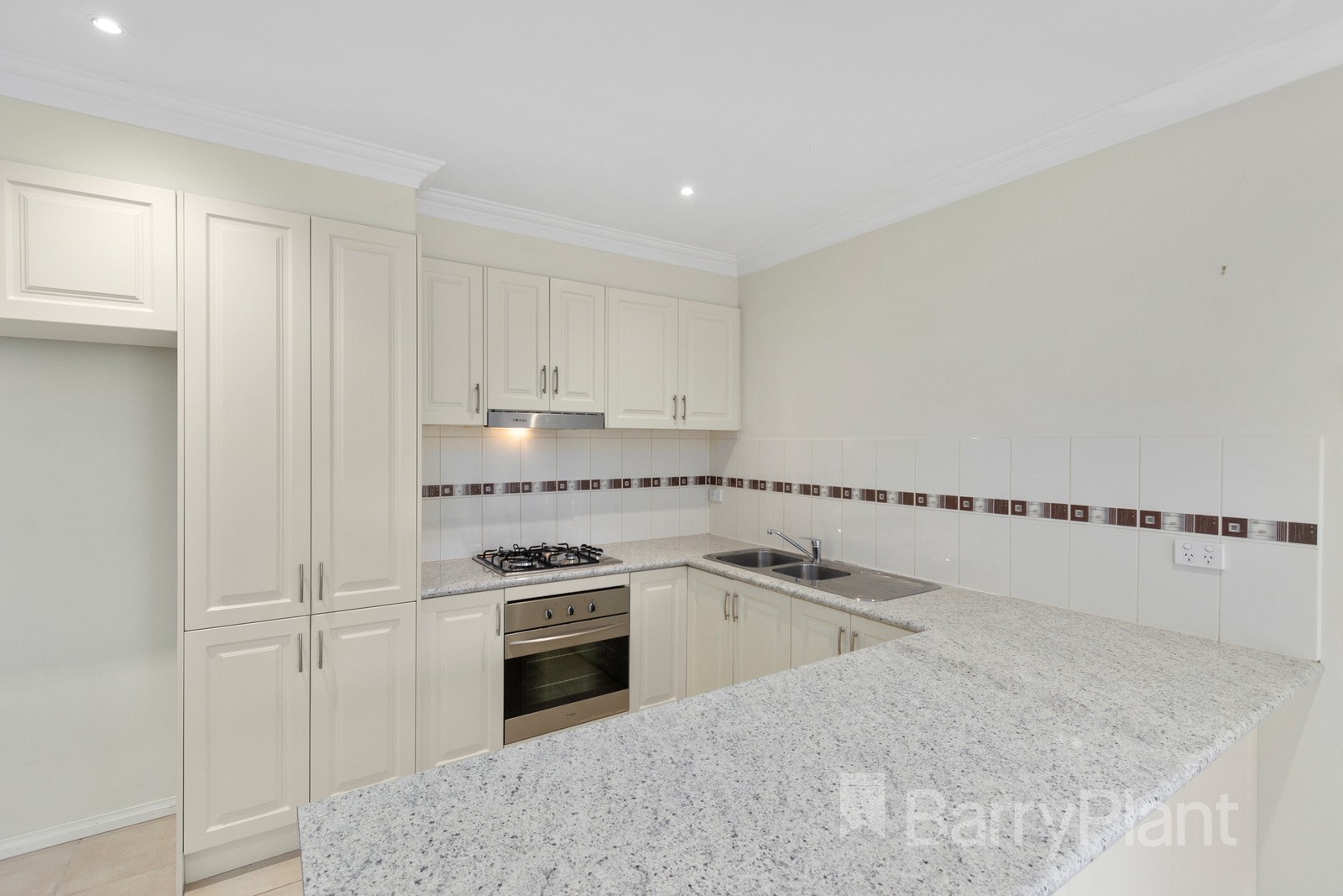 3/36 Karingal Street, Croydon North, VIC 3136, Croydon North - Thumbnail 2