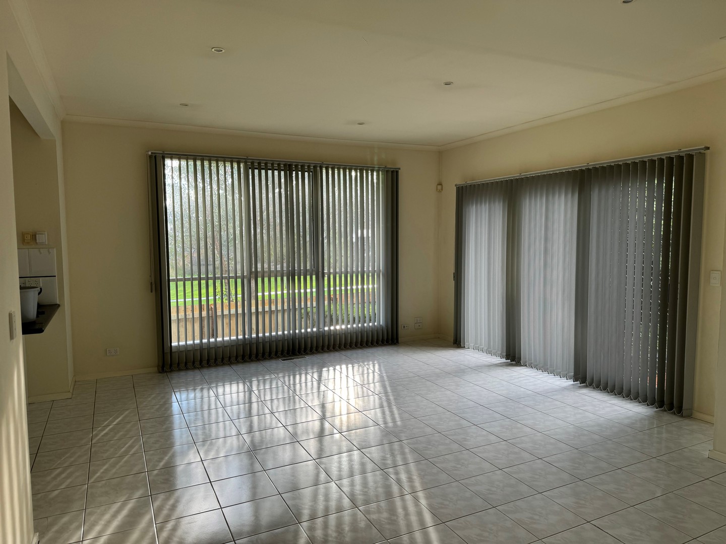 3/37 Paula Crescent, Doncaster East, VIC 3109, Doncaster East - Thumbnail 3