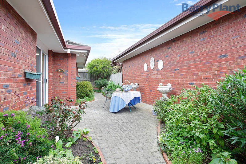 3/38 Mulquiney Crescent, Highton, VIC 3216, Highton - Thumbnail 2