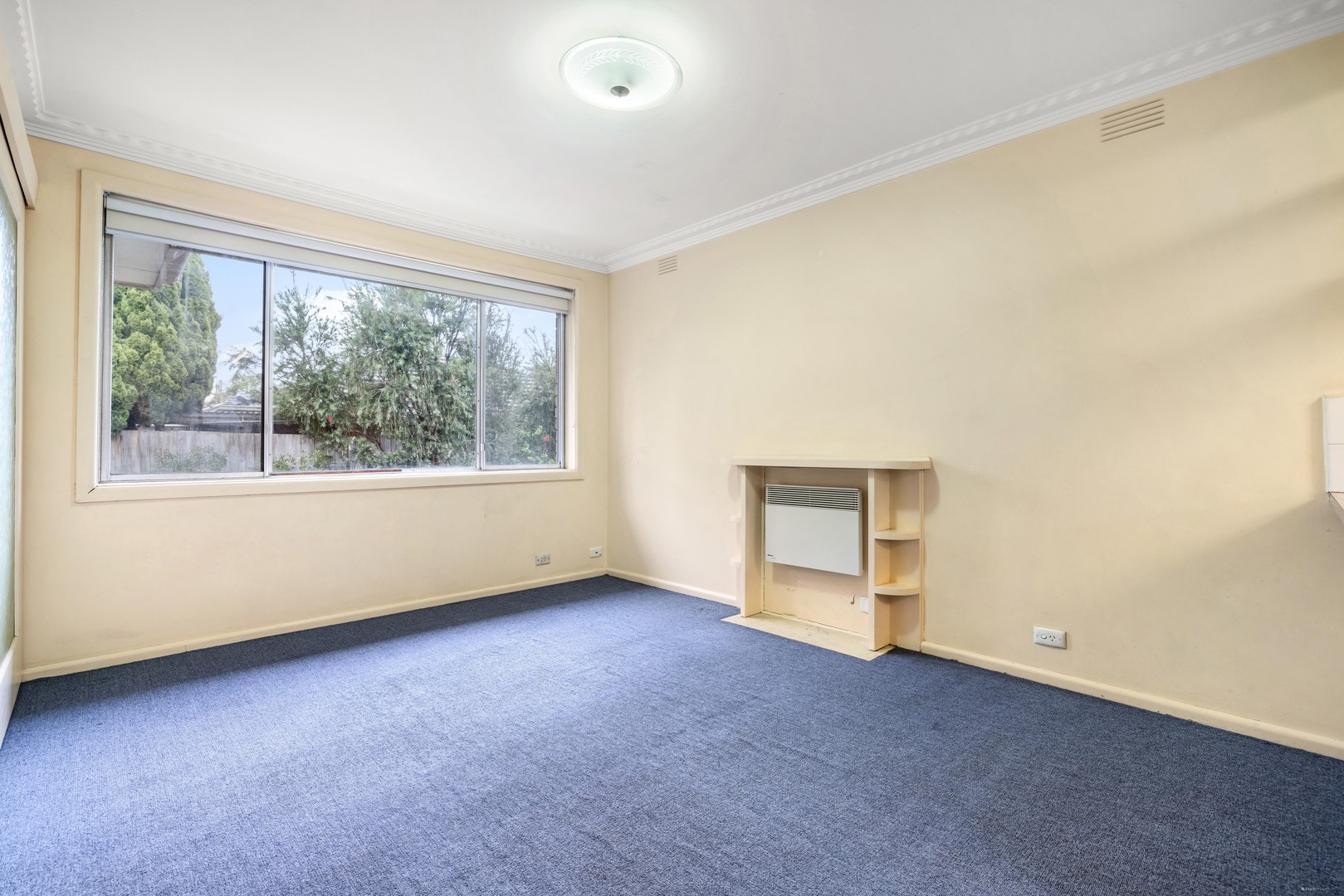 3/385 Elgar Road, Mont Albert, VIC 3127 - Thumbnail 2 - 01/06/2026