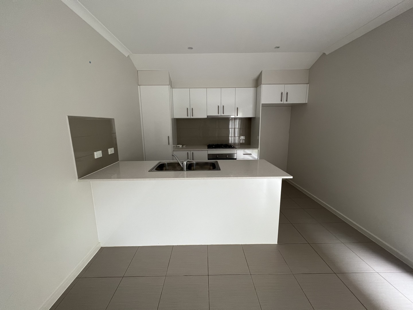 3/39-43 Cornish StreetSunbury, VIC 3429  - Leased, Sunbury - Thumbnail 6