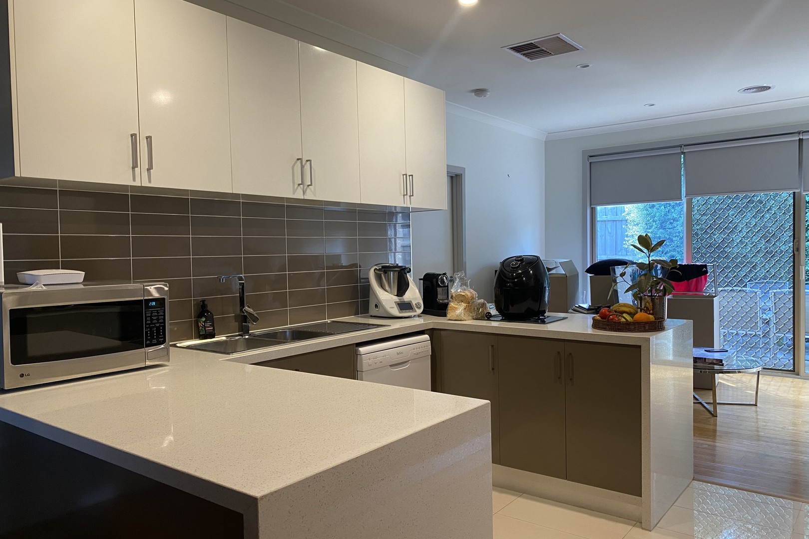 3/39 Carrington Street, Sydenham, VIC 3037, Sydenham - Thumbnail 2