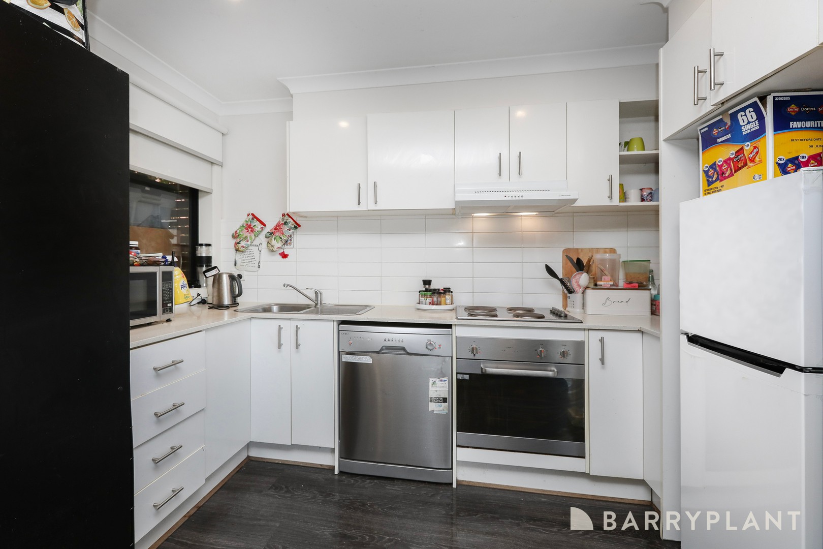 3/4 Eldridge Street, Footscray, VIC 3011 - Thumbnail 2 - 10/04/2025