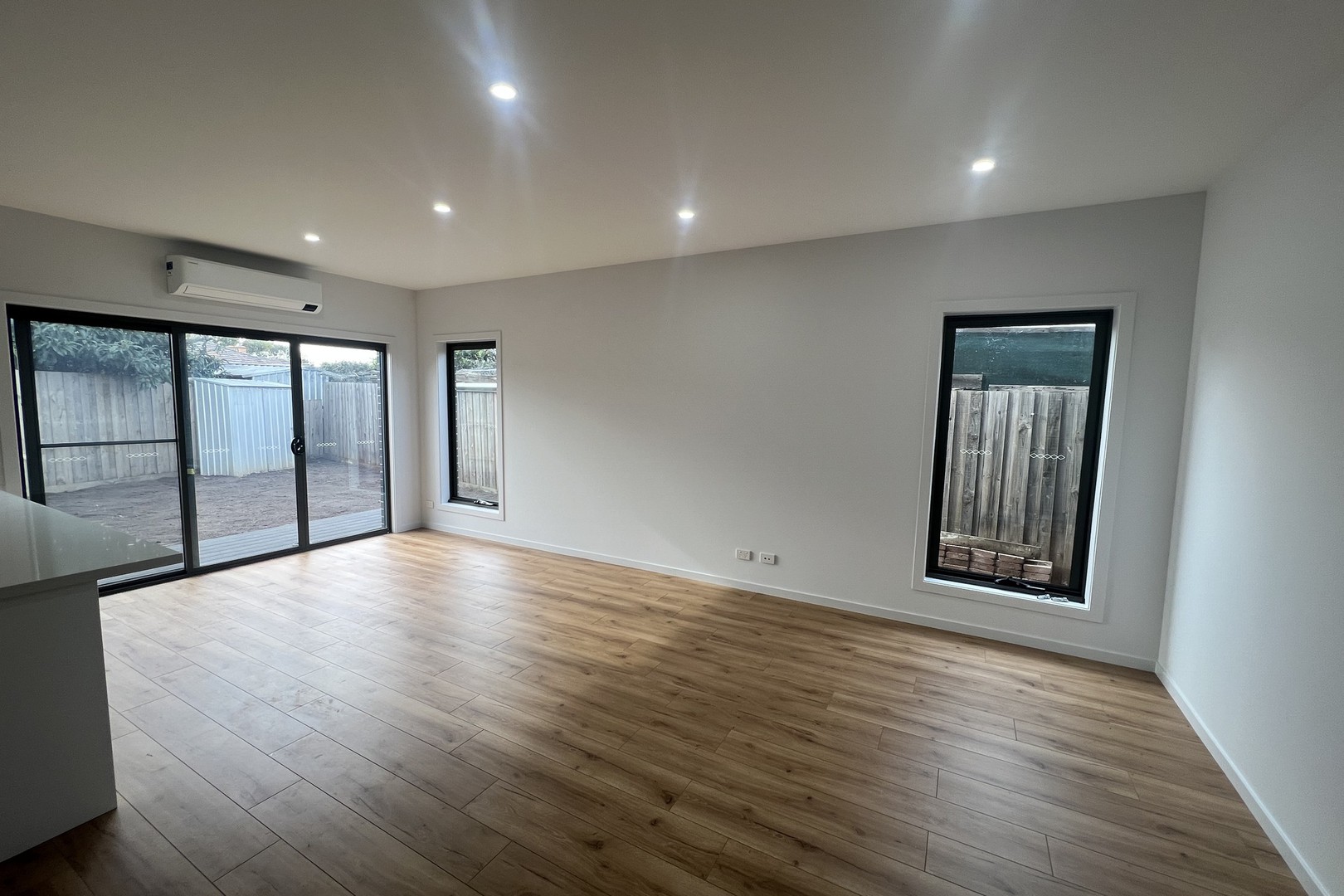 3/4 Helen Street, St Albans, VIC 3021, St Albans - Thumbnail 6