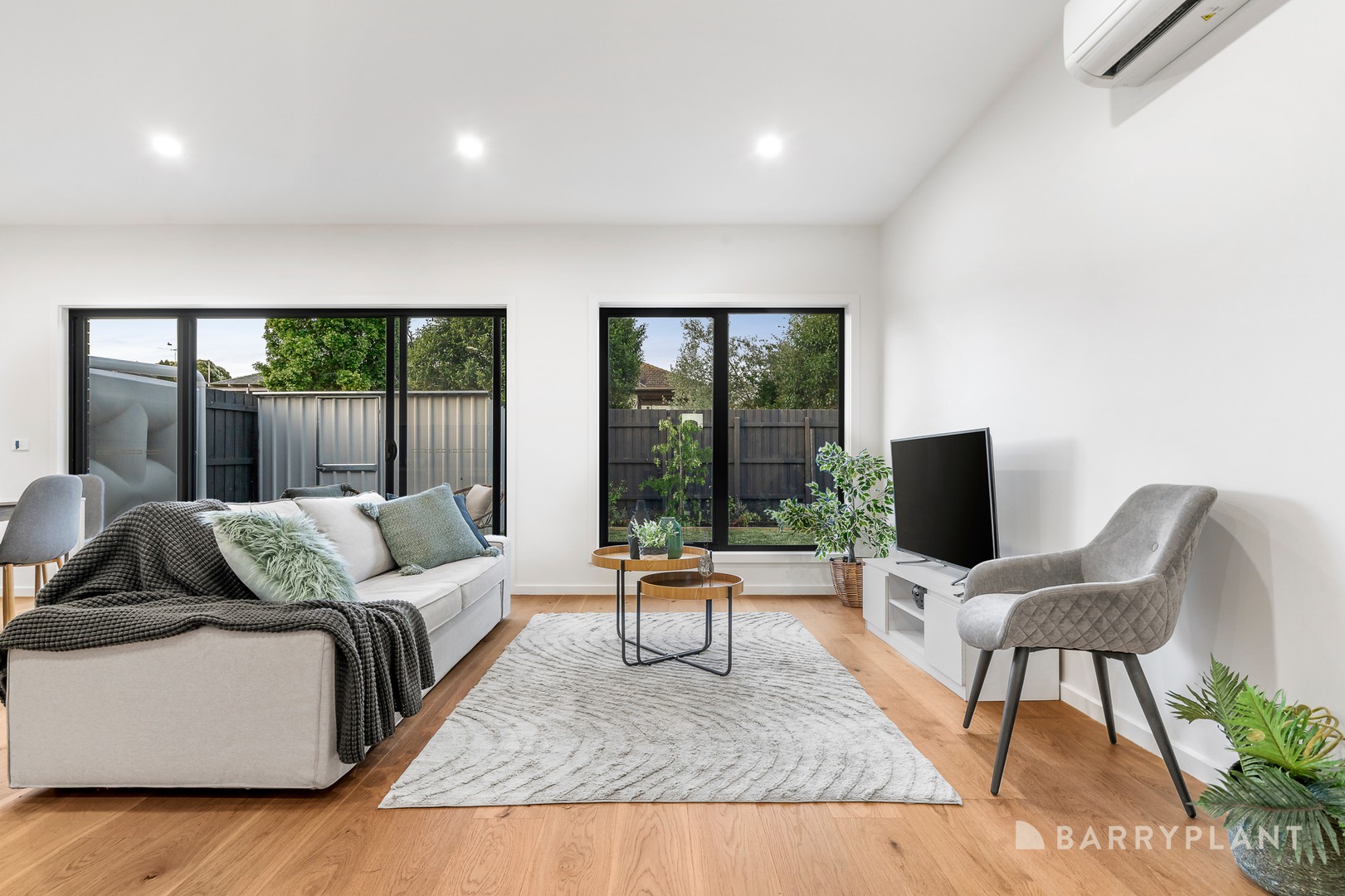 3/4 Surrey Street, Ringwood, VIC 3134, Ringwood - Thumbnail 2