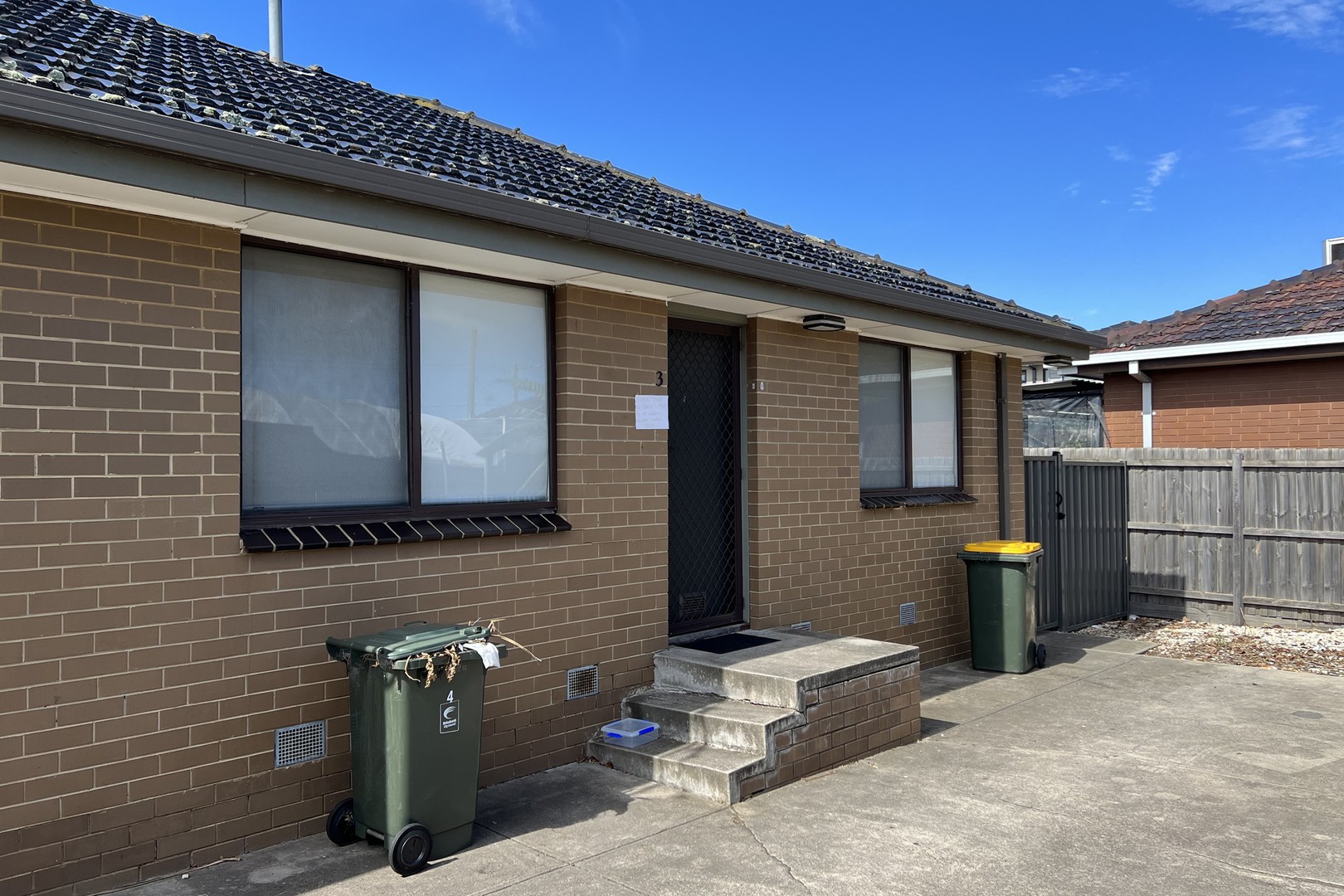3/4 Walter Street, St Albans, VIC 3021 - Thumbnail 1 - 20/12/2021