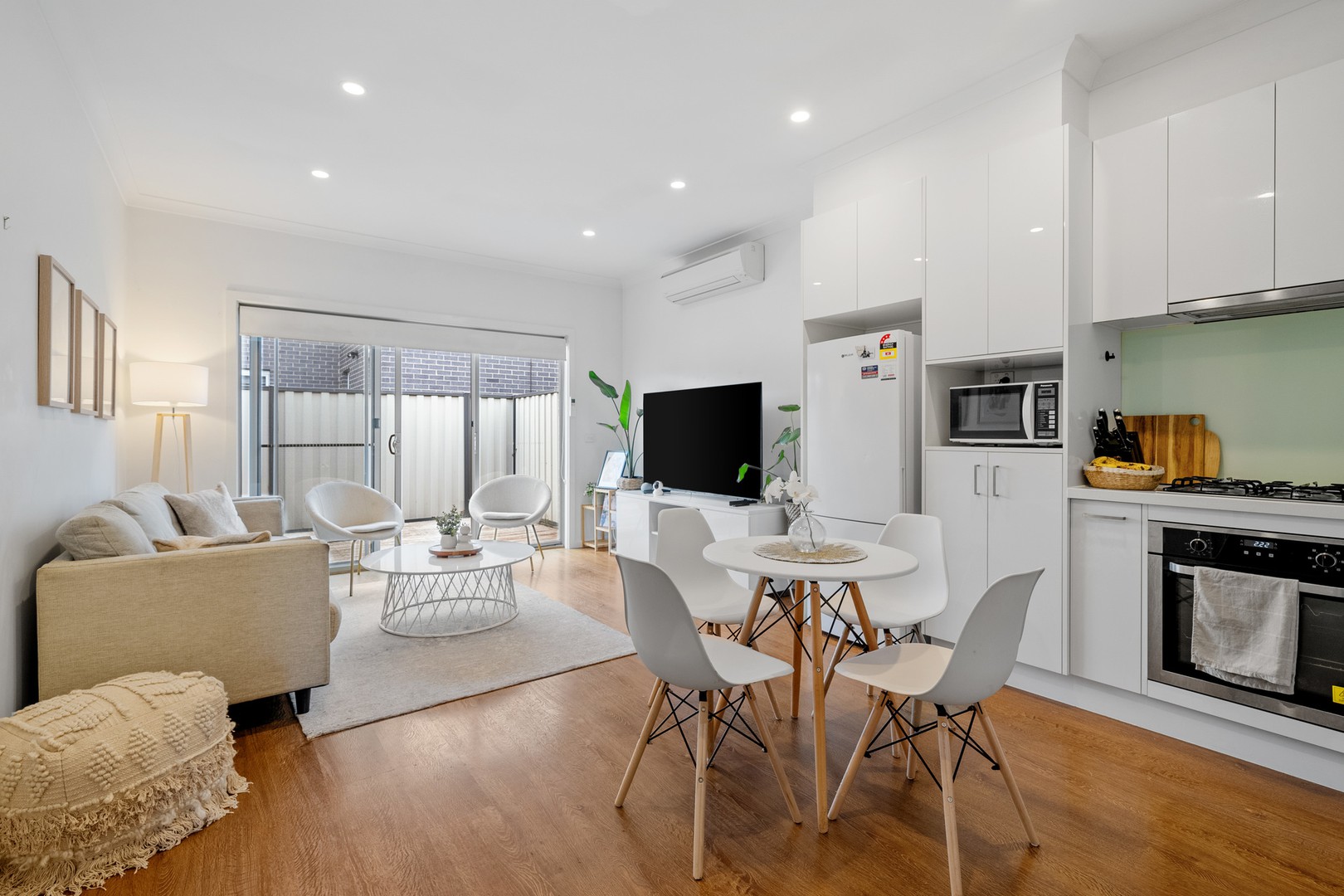 3/41 Dundee Street, Reservoir, VIC 3073, Reservoir - Thumbnail 2