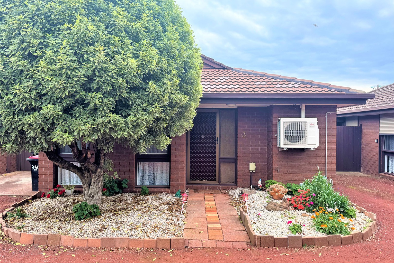 3/41 Staughton Street, Melton South, VIC 3338