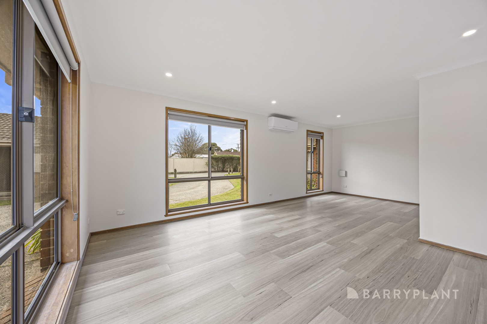 3/418 Joseph Street, Canadian, VIC 3350, Canadian - Thumbnail 2