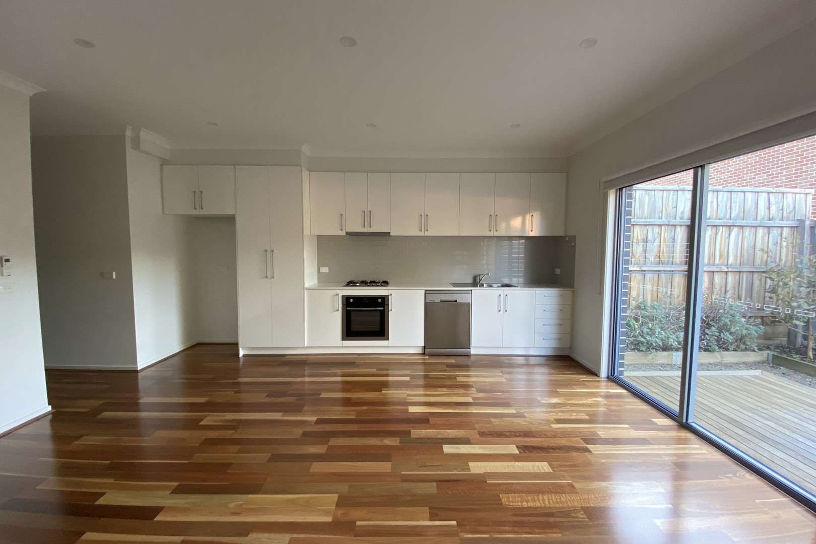 3/42 Ashton Street, Reservoir, VIC 3073, Reservoir - Thumbnail 6