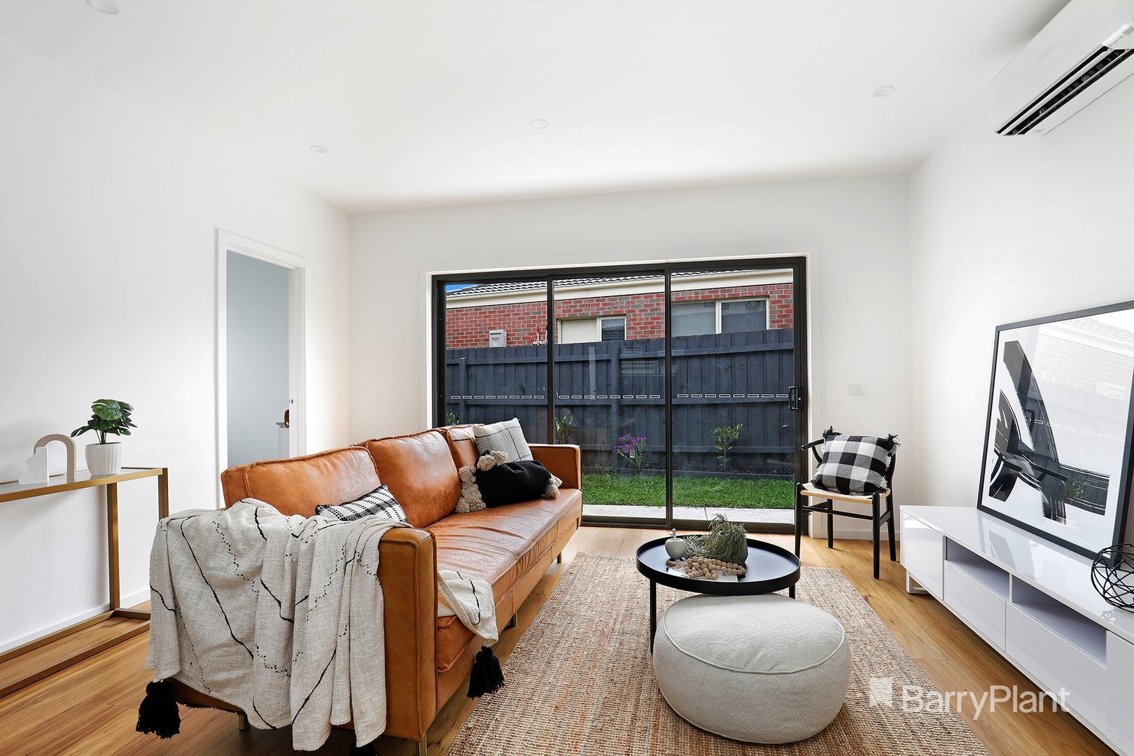 3/42 Hales Crescent, Jacana, VIC 3047, Jacana - Thumbnail 2