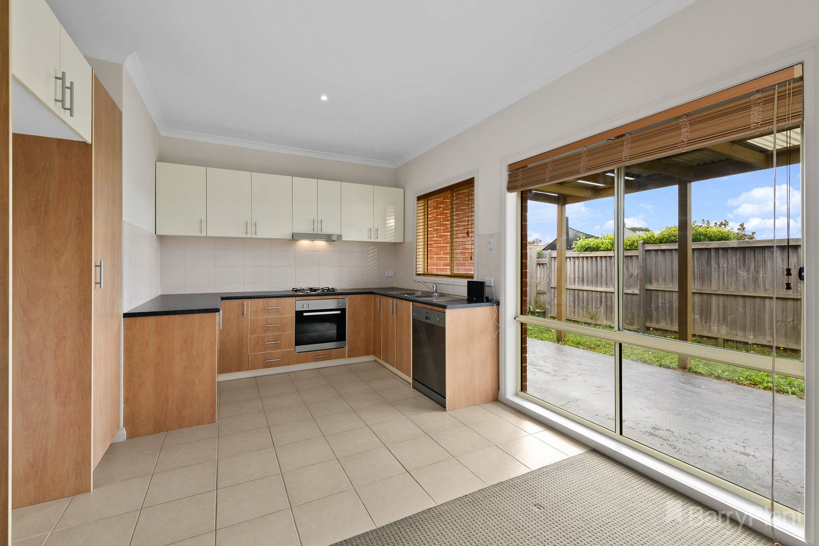3/42 Inglis Road, Berwick, VIC 3806 - Thumbnail 1 - 06/04/2022