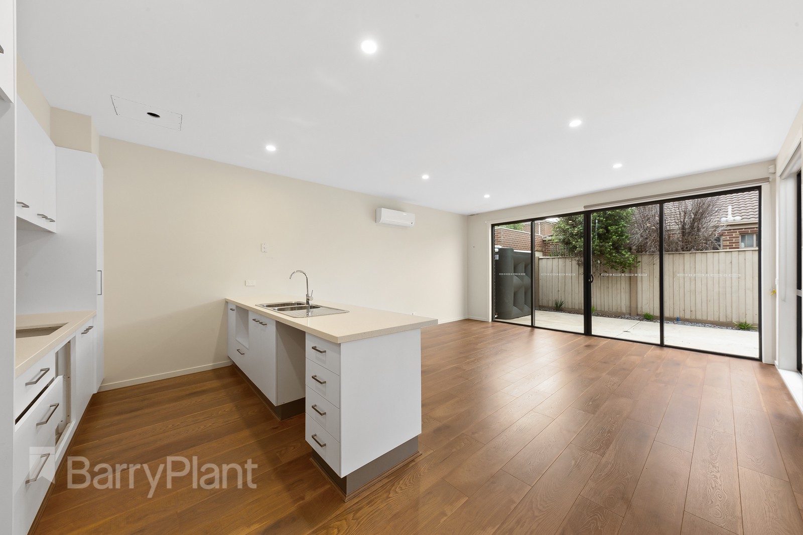 3/42 Trickey Avenue, Sydenham, VIC 3037, Sydenham - Thumbnail 4