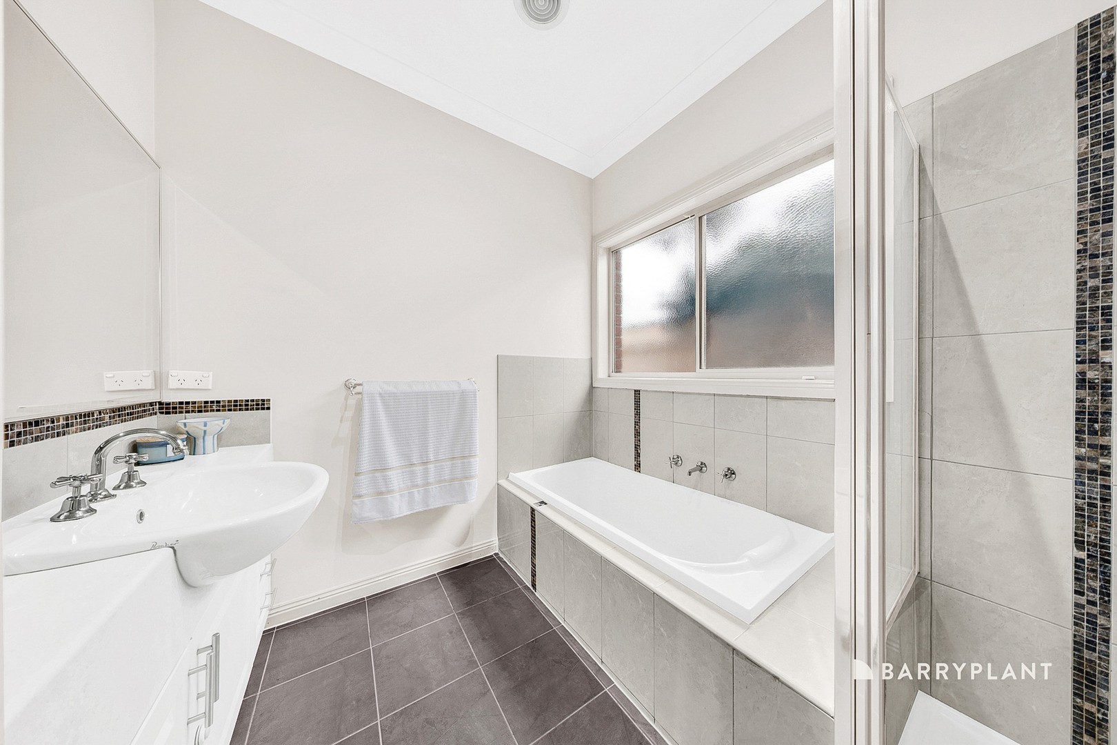 3/45 Ancona Drive, Mill Park, VIC 3082, Mill Park - Thumbnail 7
