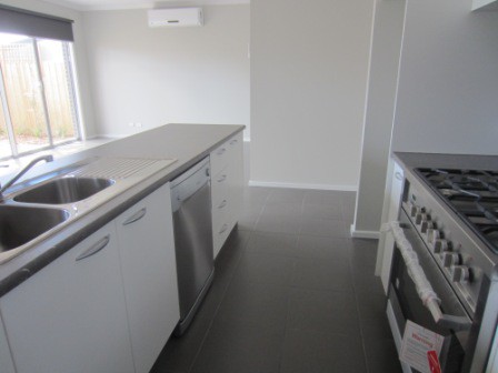 3/45 Bondi Road, Bonbeach, VIC 3196, Bonbeach - Thumbnail 4