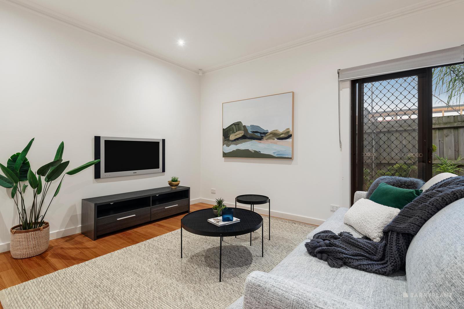 3/45 Talford Street, Doncaster East, VIC 3109 - Thumbnail 2 - 01/02/2024