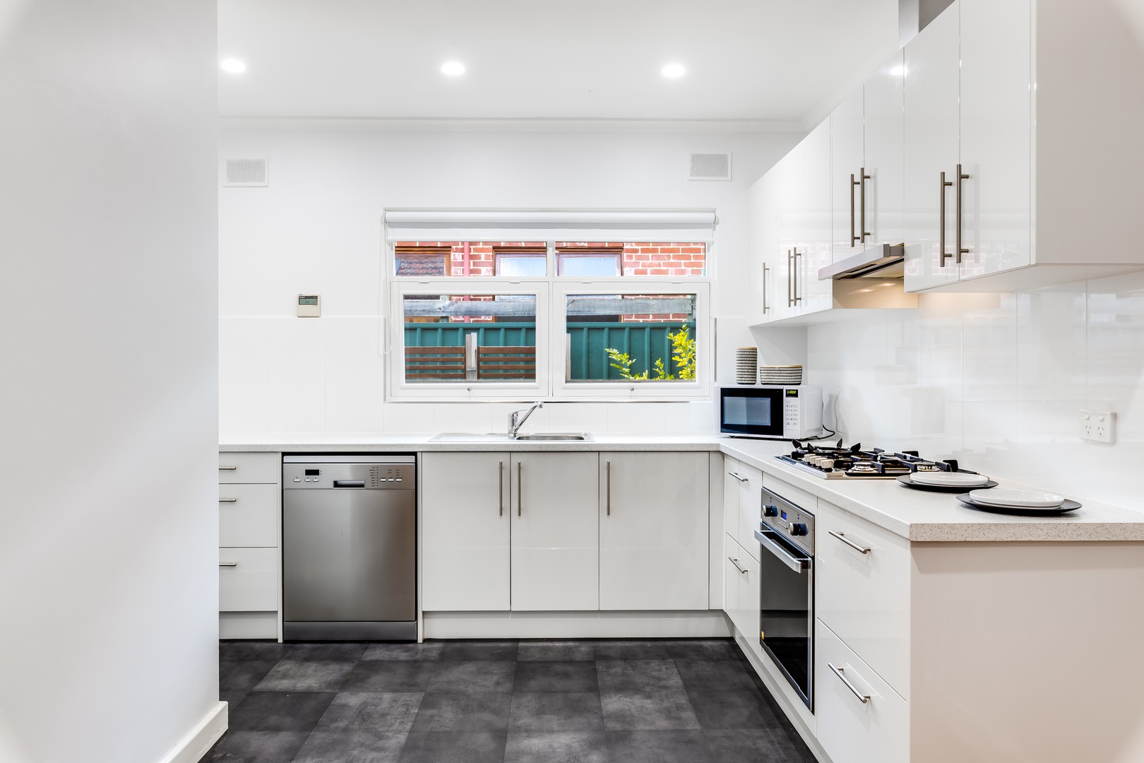 3/47 Augusta StreetGlenelg East, SA 5045, Glenelg East - Thumbnail 5