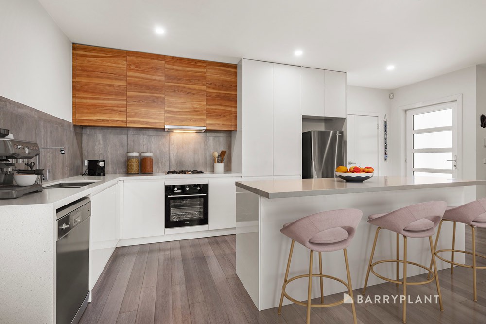 3/489 Waterdale Road, Heidelberg West, VIC 3081 - Thumbnail 2 - 06/02/2025