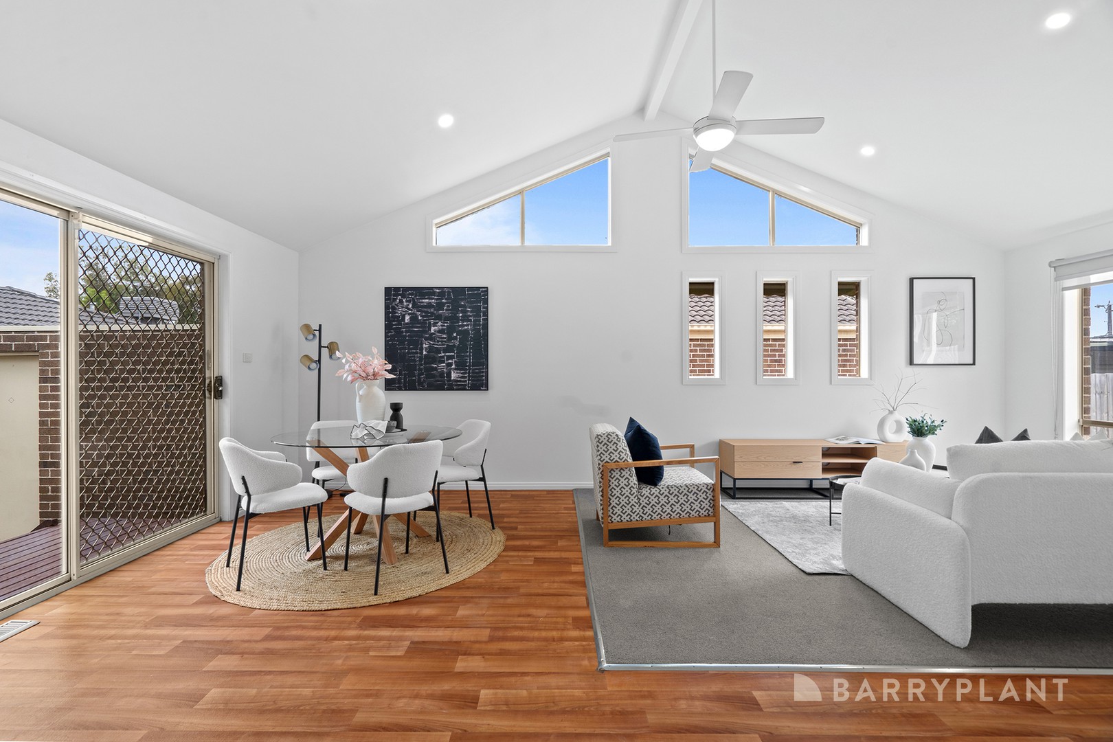 3/5 Coorie Avenue, Bayswater, VIC 3153 - Thumbnail 2 - 15/01/2026