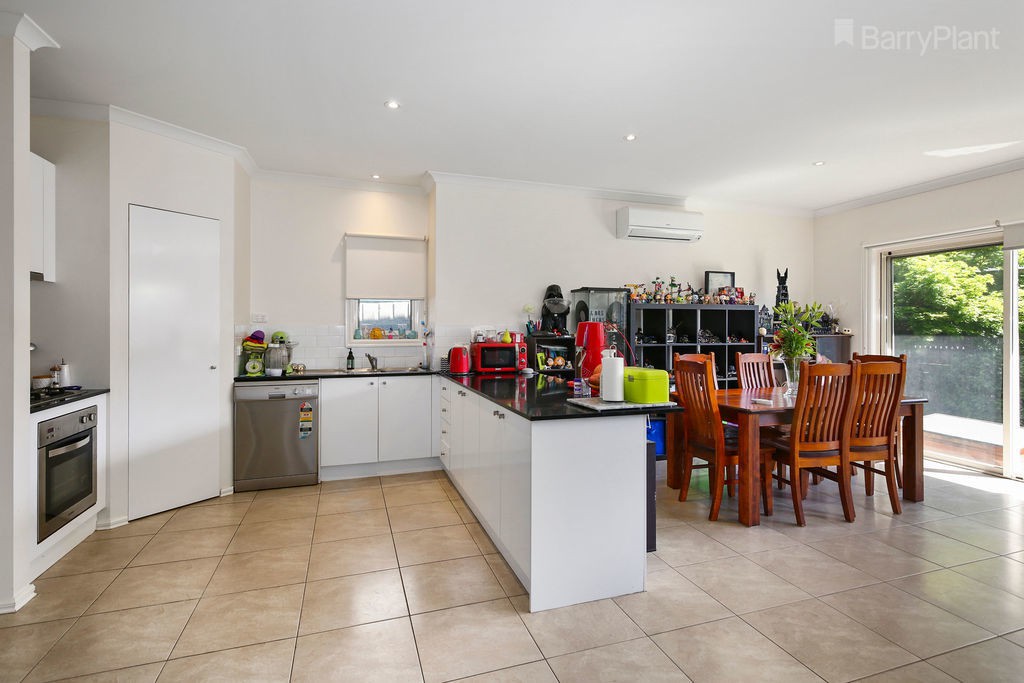 3/5 Deschamps Street, Lilydale, VIC 3140, Lilydale - Thumbnail 2