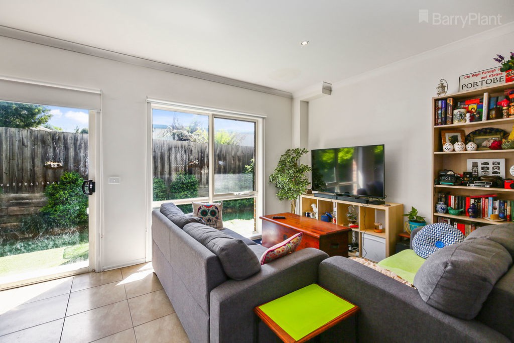 3/5 Deschamps Street, Lilydale, VIC 3140, Lilydale - Thumbnail 3