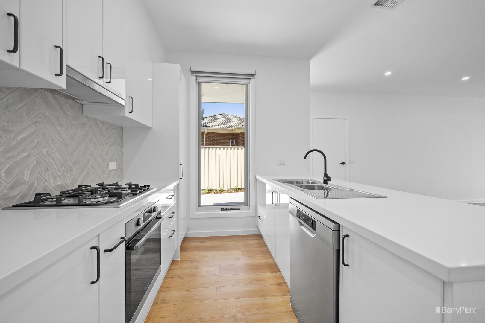 3/5 Orchard Street, Kilsyth, VIC 3137, Kilsyth - Thumbnail 2