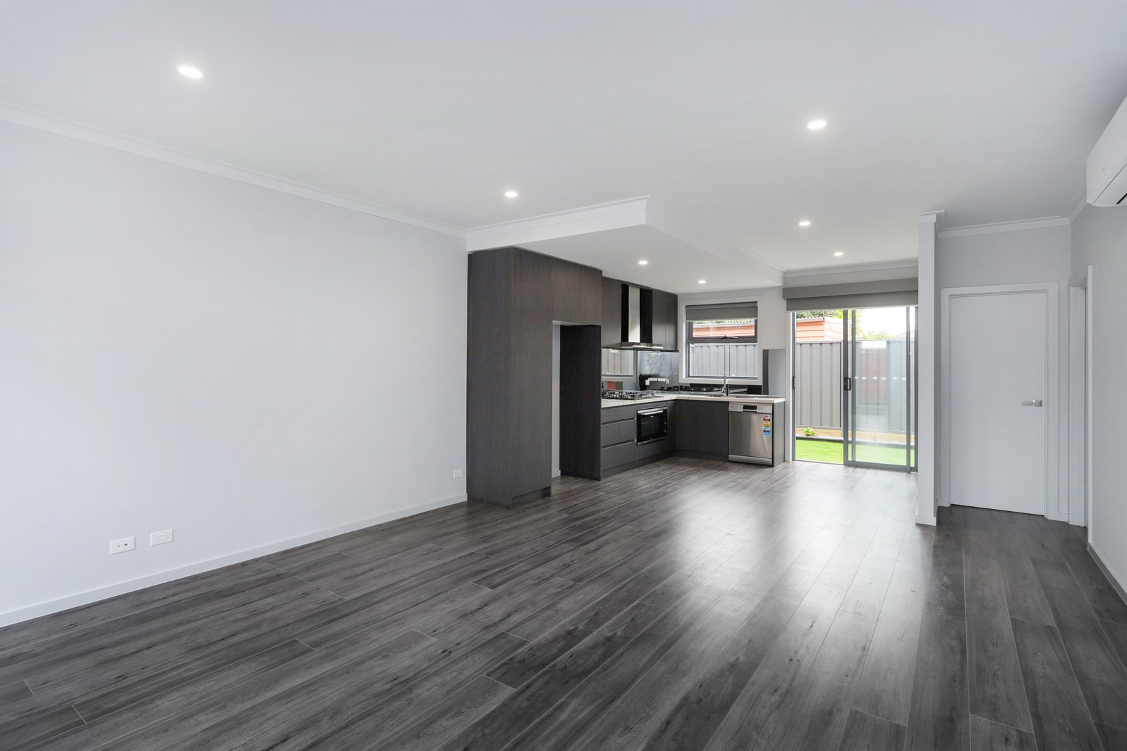 3/51 Derby Street, Tullamarine, VIC 3043, Tullamarine - Thumbnail 2