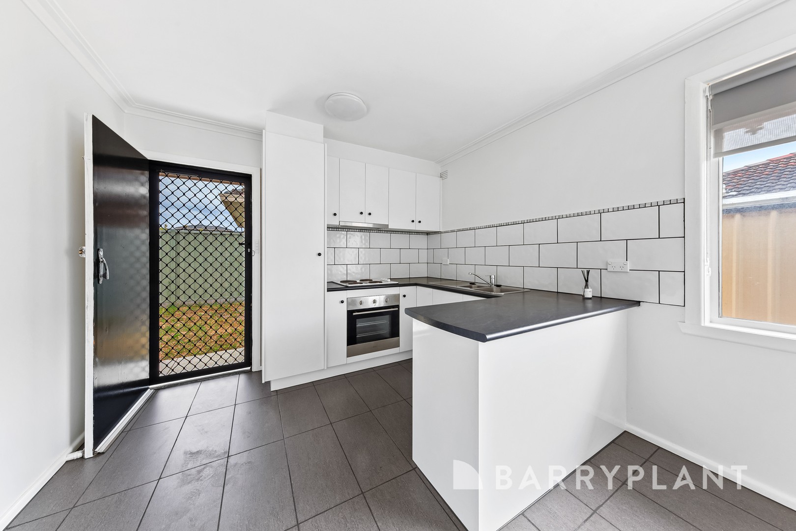 3/51 Shirley Street, St Albans, VIC 3021, St Albans - Thumbnail 5