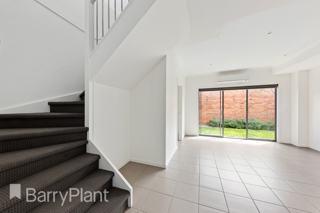 3/52 Conrad Street, St Albans, VIC 3021, St Albans - Thumbnail 2