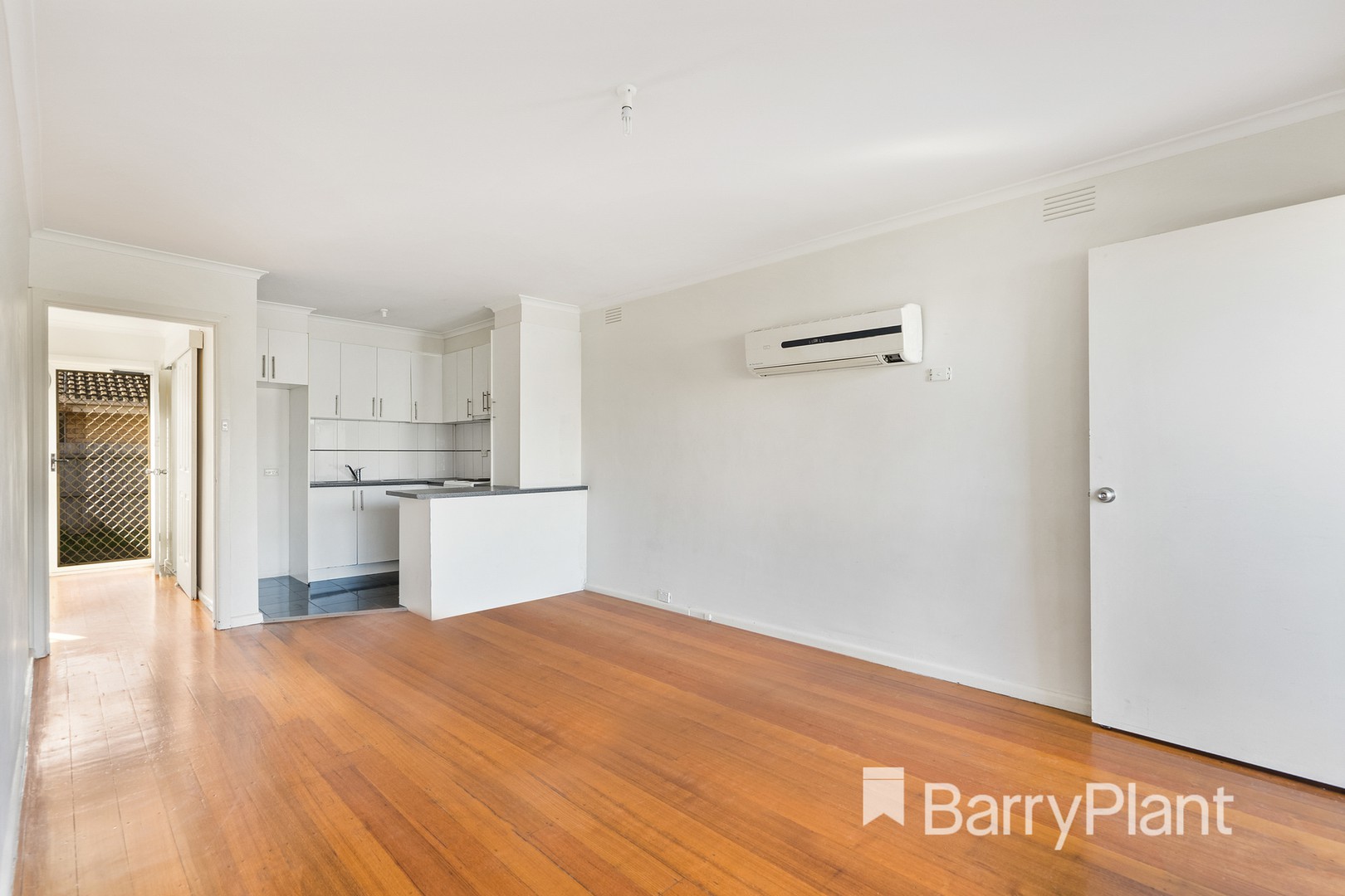 3/53 Shirley StreetSt Albans, VIC 3021, St Albans - Thumbnail 3