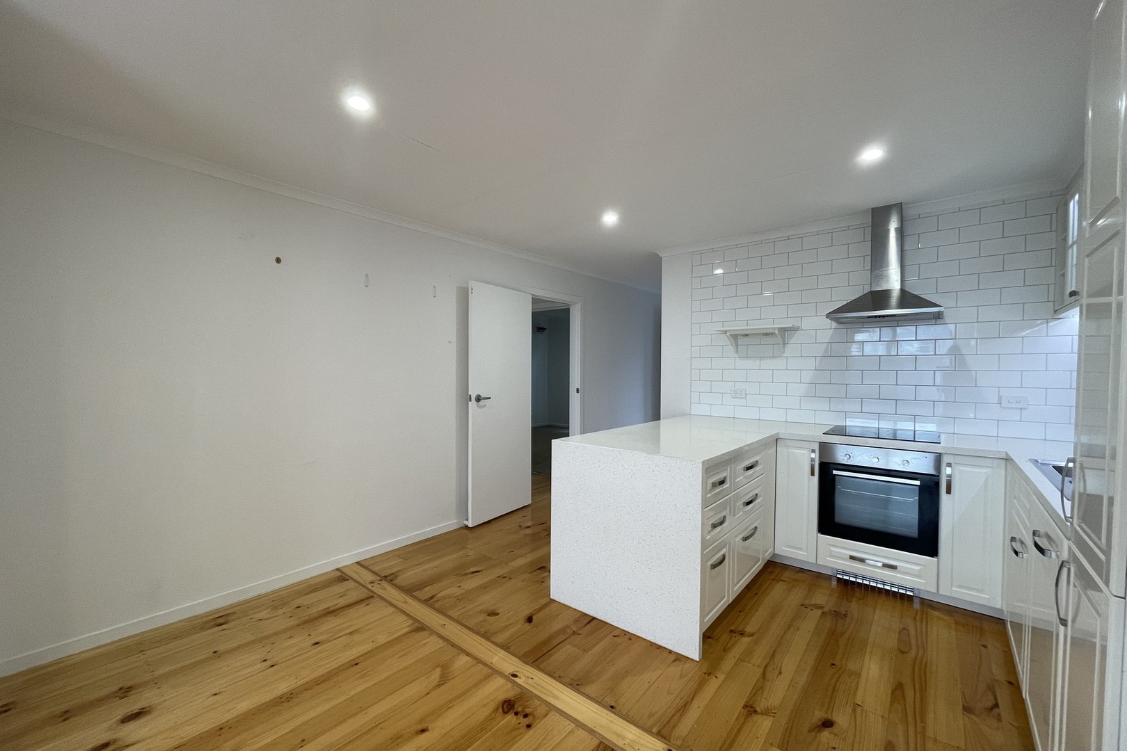 3/54-56 St Vigeons Road, Reservoir, VIC 3073, Reservoir - Thumbnail 3