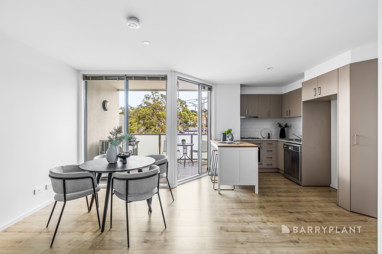 3/54 Beetham Parade, Rosanna, VIC 3084 - Thumbnail 2 - 02/04/2025