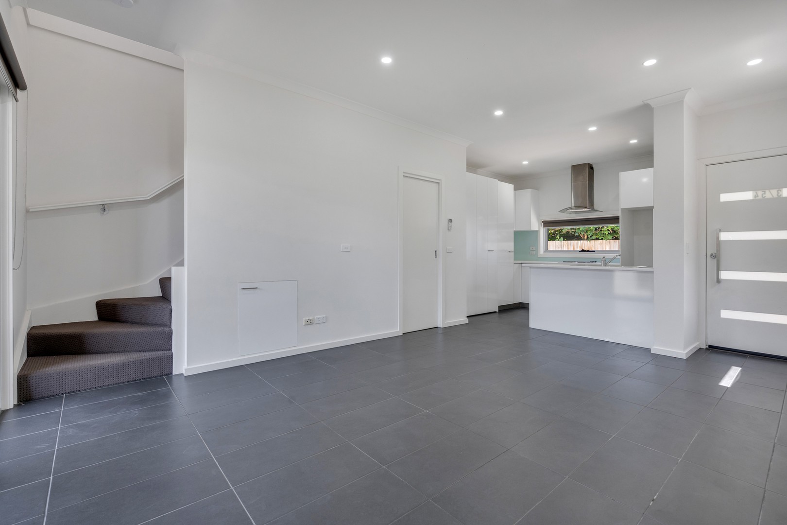 3/54 Dumbarton Street, Reservoir, VIC 3073, Reservoir - Thumbnail 3