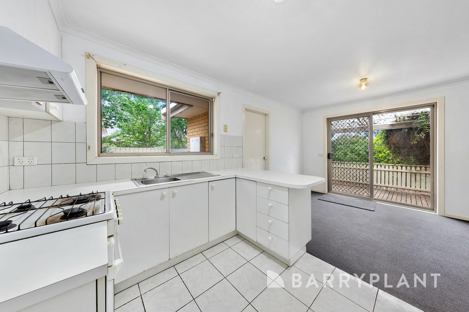 3/56 Douglas Avenue, St Albans, VIC 3021 - Thumbnail 2 - 20/11/2025