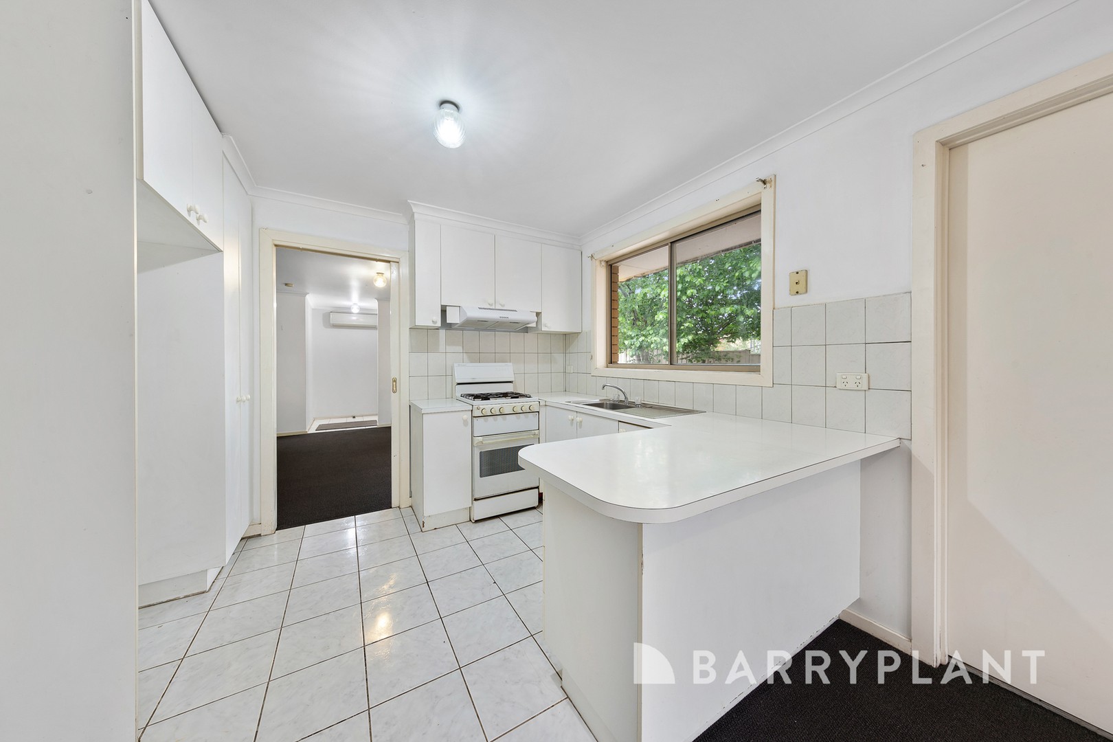 3/56 Douglas Avenue, St Albans, VIC 3021, St Albans - Thumbnail 3