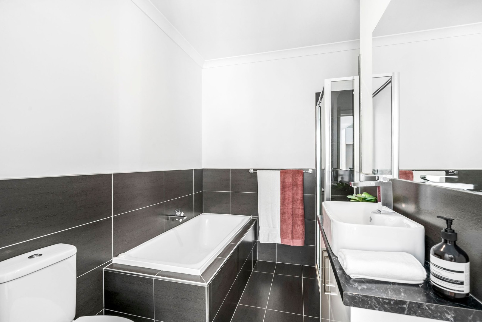 3/58 McIntosh Street, Airport West, VIC 3042, Airport West - Thumbnail 7