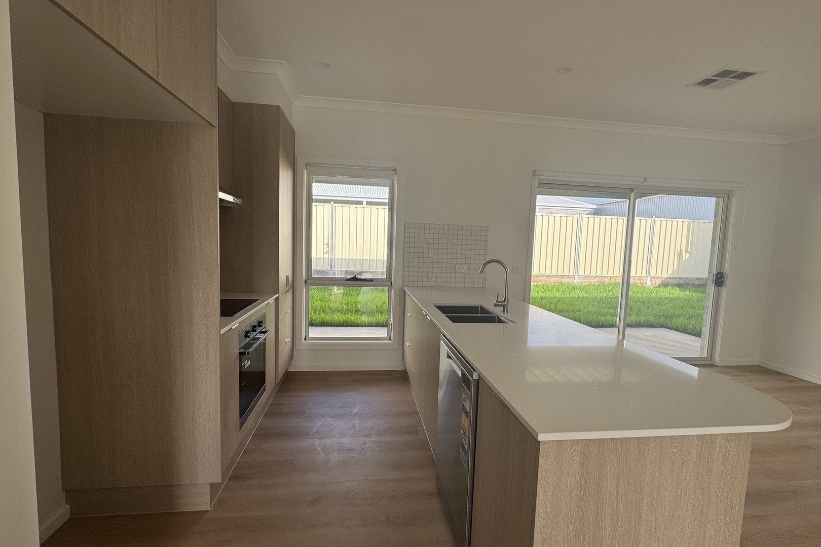 3/596 Riverside Avenue, Mildura, VIC 3500 - Thumbnail 2 - 31/03/2026