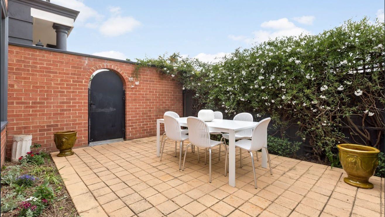 3/6 Cawkwell Street, Malvern, VIC 3144 - Thumbnail 1 - 02/02/2024