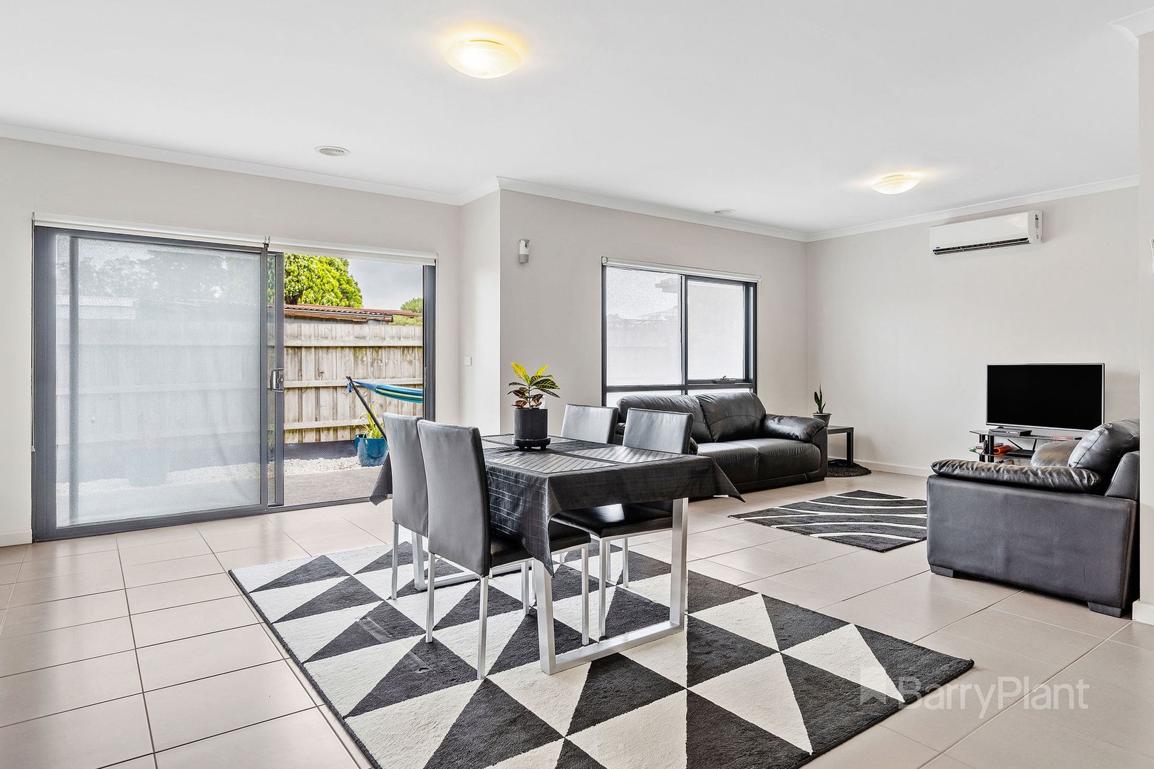 3/6 Fairfield Street, Cranbourne, VIC 3977, Cranbourne - Thumbnail 3