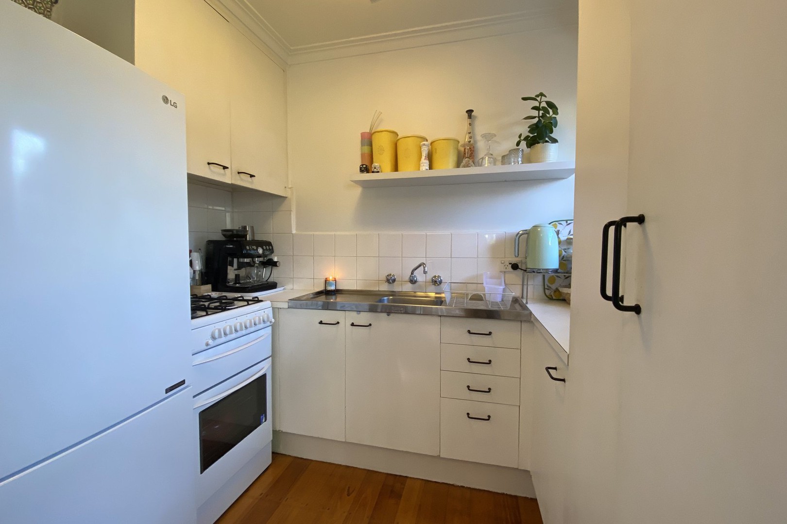 3/6 Hazel Grove, Pascoe Vale, VIC 3044, Pascoe Vale - Thumbnail 3