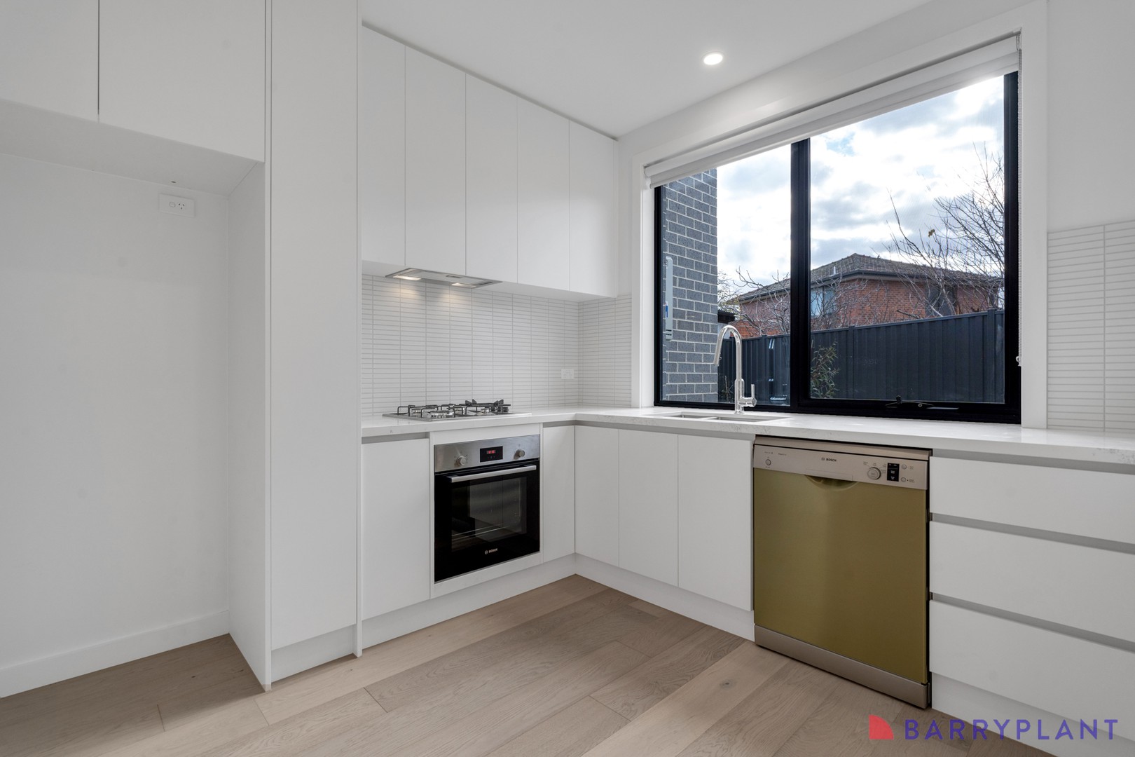 3/6 Juniper Crescent, Thomastown, VIC 3074, Thomastown - Thumbnail 2