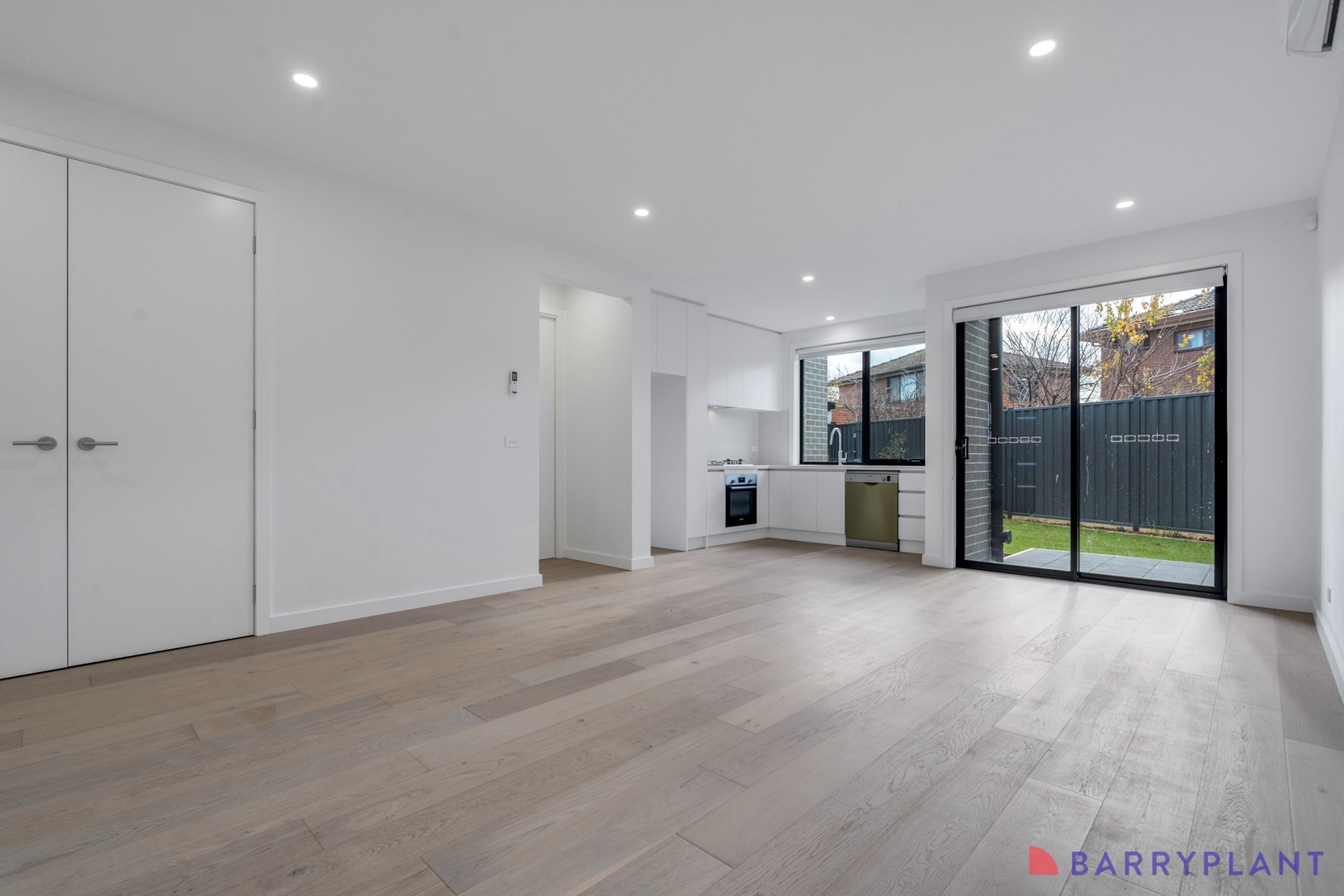 3/6 Juniper Crescent, Thomastown, VIC 3074, Thomastown - Thumbnail 3