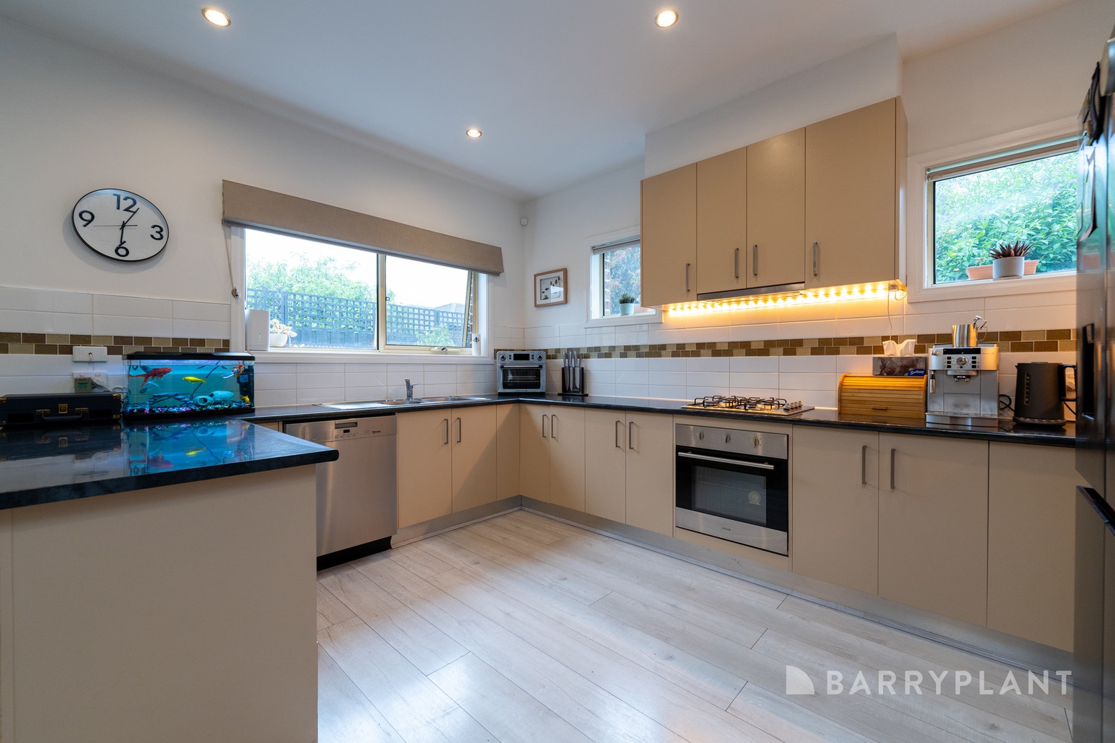 3/6 Kiewa Crescent, Dallas, VIC 3047, Dallas - Thumbnail 3