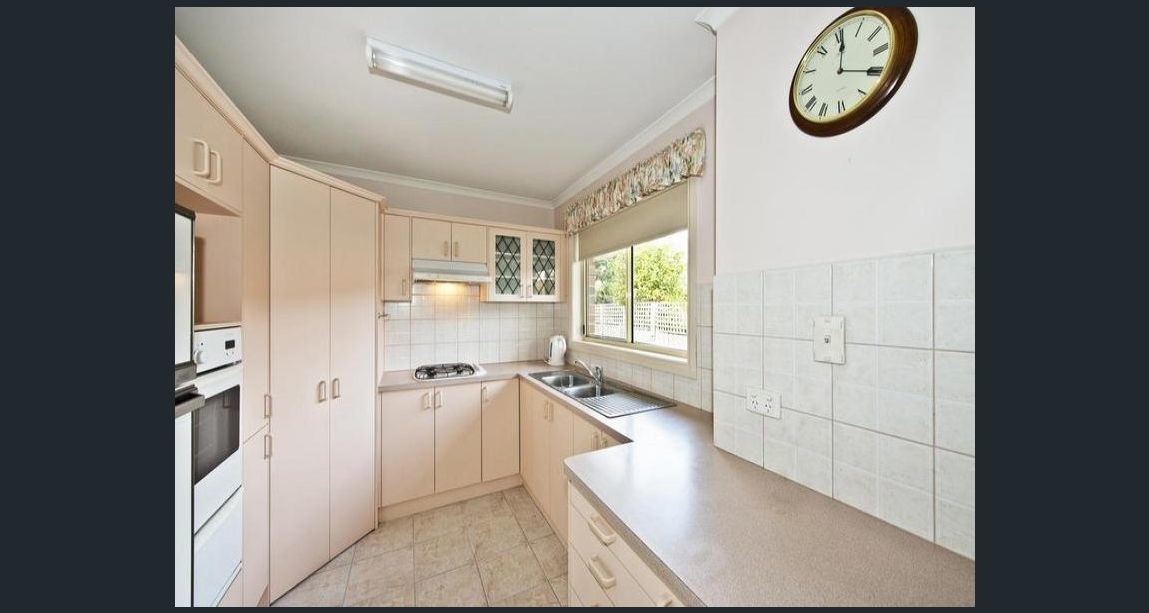 3/6 Leith Road, Macleod, VIC 3085, Macleod - Thumbnail 2