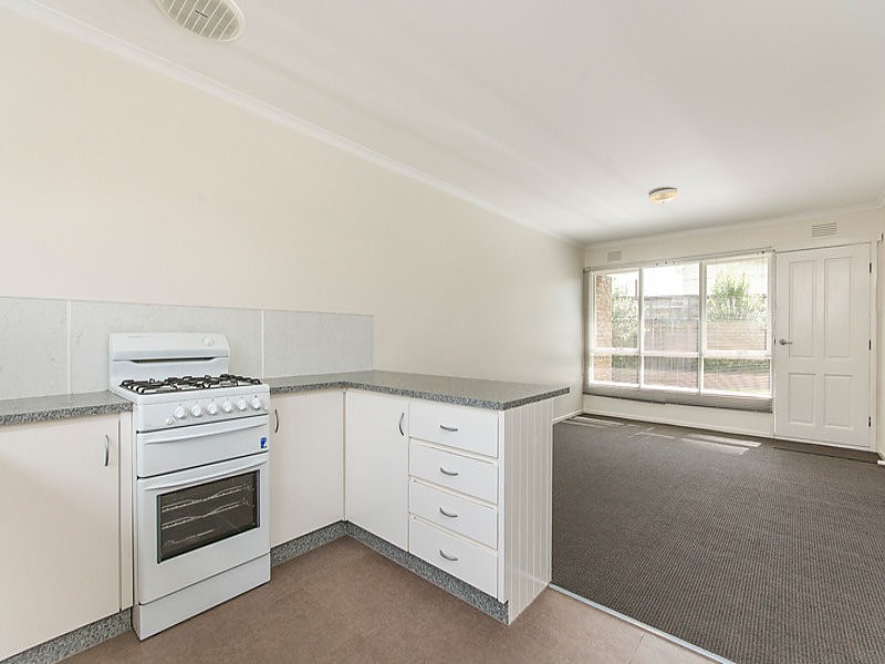 3/6 Tilly Court, Newcomb, VIC 3219, Newcomb - Thumbnail 3
