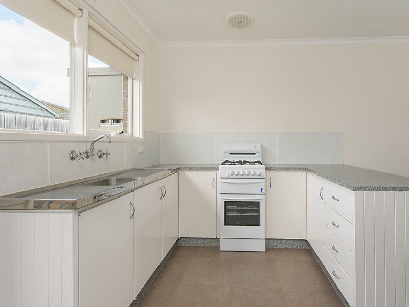 3/6 Tilly Court, Newcomb, VIC 3219, Newcomb - Thumbnail 6
