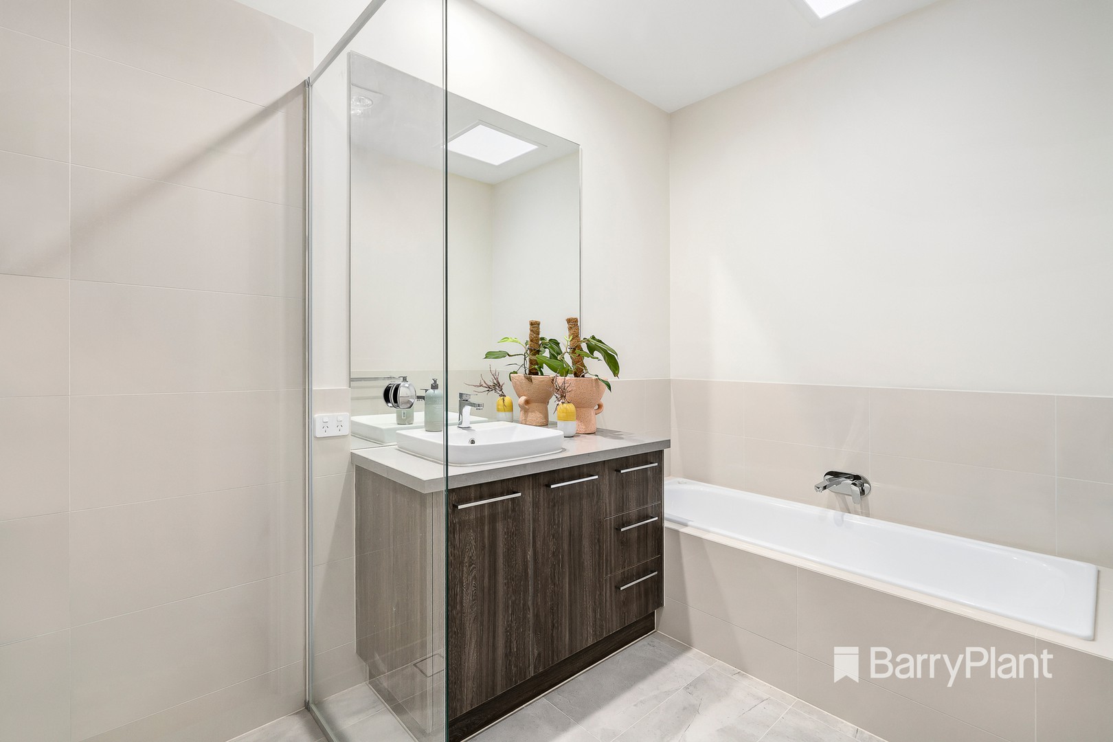 3/60 Bonnie View Road, Croydon North, VIC 3136, Coffs Harbour Property Image - Thumbnail 8