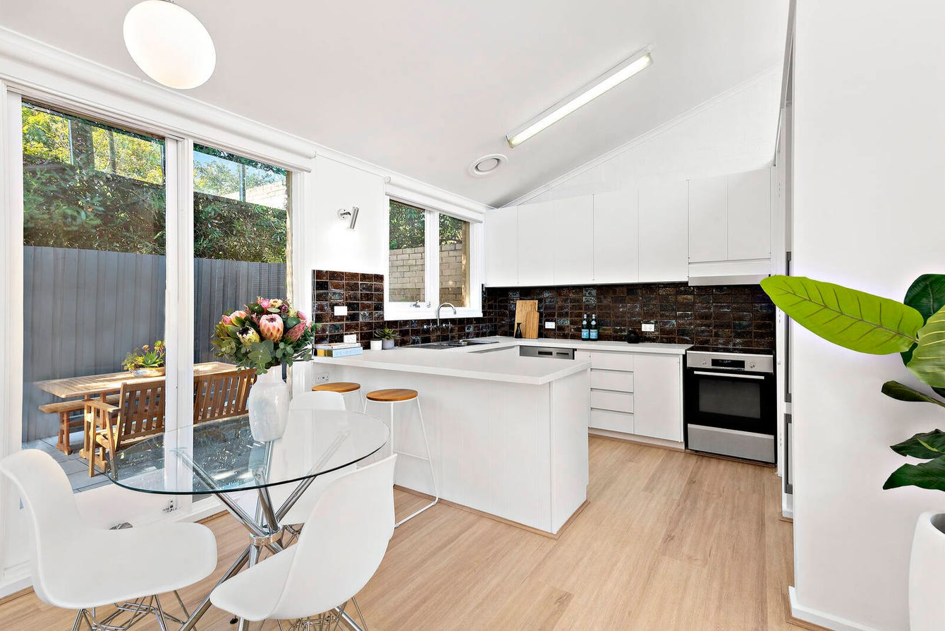 3/61 Ashburn Grove, Ashburton, VIC 3147 - Thumbnail 2 - 02/02/2026