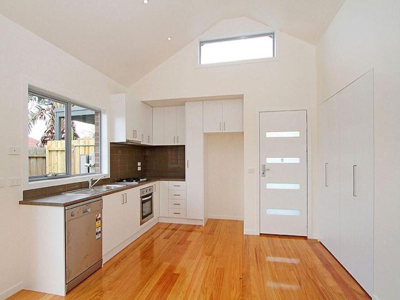 3/63 Kinsale Street, Reservoir, VIC 3073 - Thumbnail 2 - 12/11/2021
